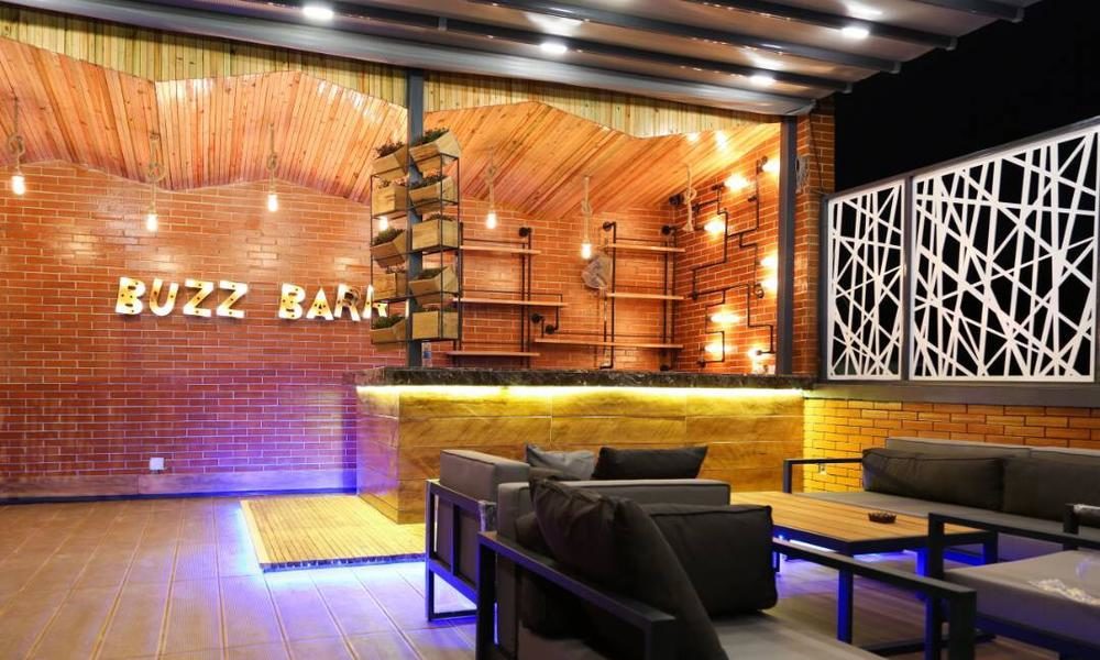 Buzz-Bar-Lounge