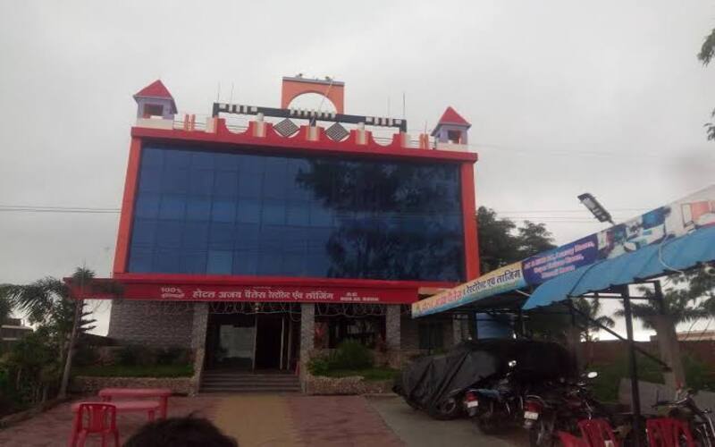 hotel-ajay-palsha
