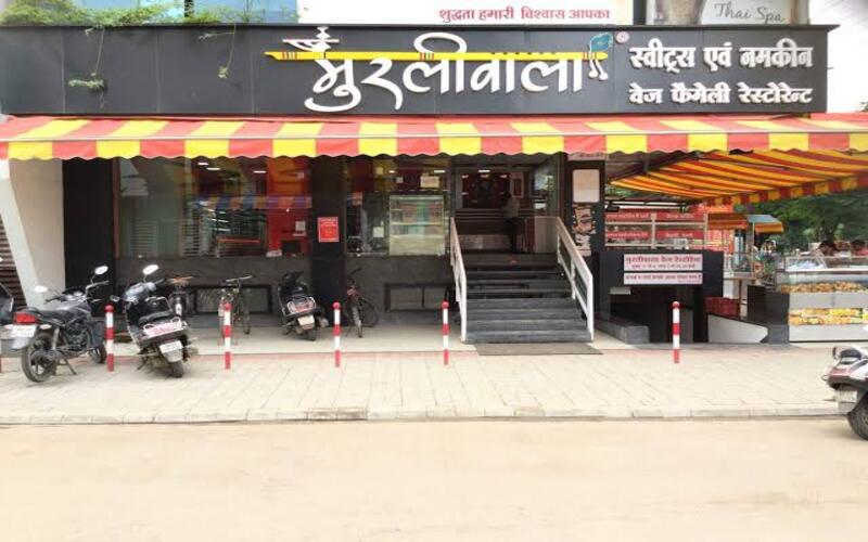 murliwala-restaurant-ujjain