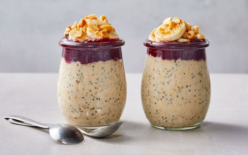 peanut-butter-and-jelly-overnight-oats