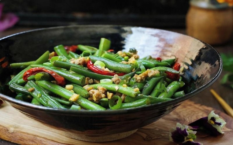 Dry Fried Green Beans