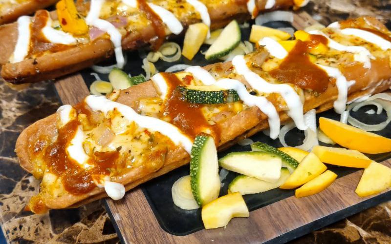 bakers-hub-cheesy-sausage