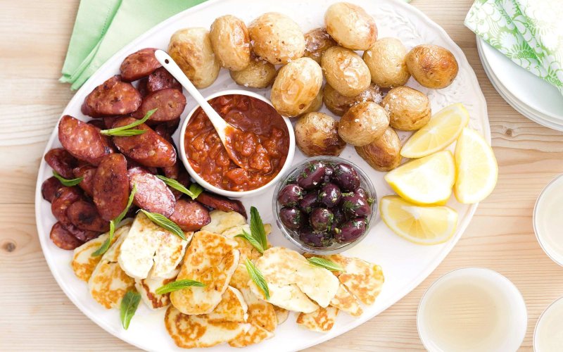 calamari-stuffed-with-chorizo-and-haloumi