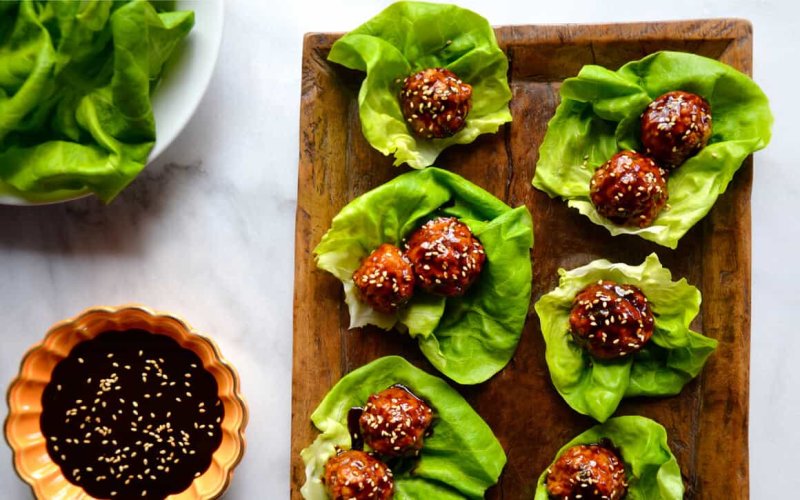 hoisin-meatball-lettuce-wraps