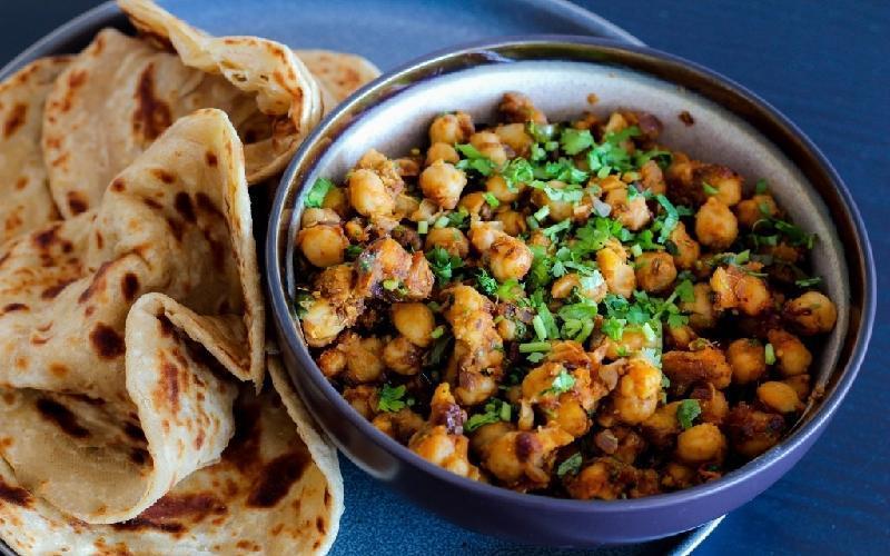 paratha-with-chana-masala