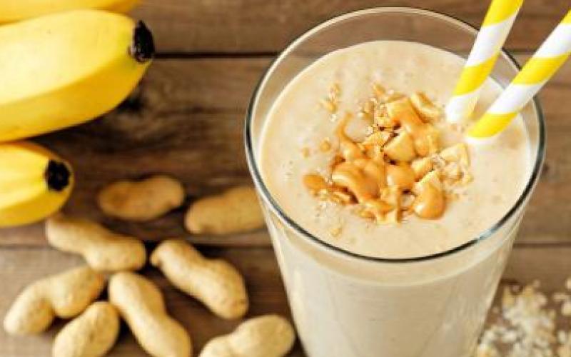 peanut-butter-oatmeal-shake