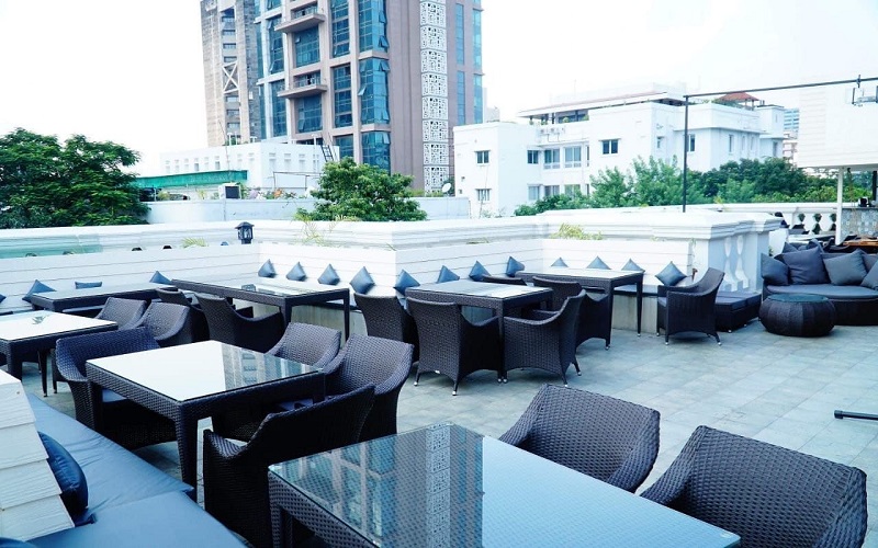 soulthe-sky-lounge soulthe-sky-lounge