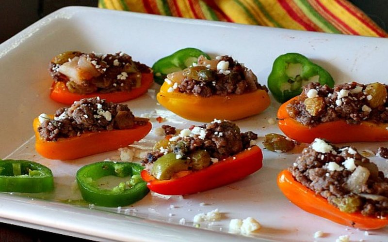 stuffed-baby-peppers-with-yogurt-and-floral-honey