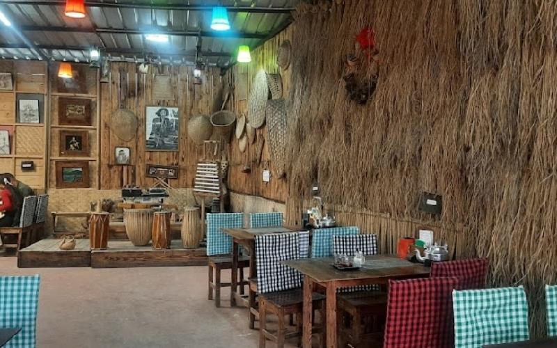 you-and-i-arts-cafe