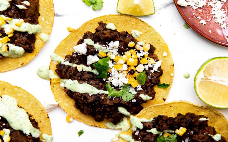 5ingredient-black-bean-tostadas