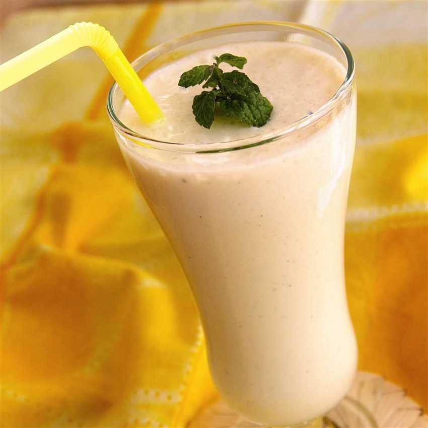 Banana Lassi Banana Lassi