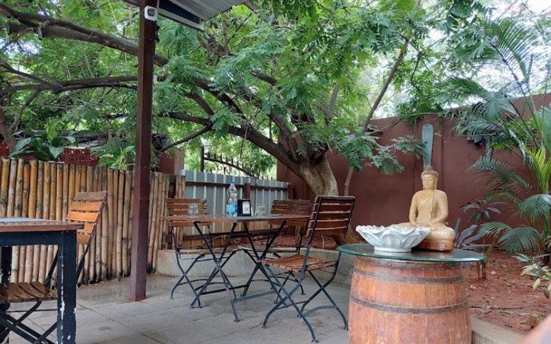 Bird On Tree Restaurant