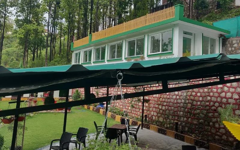 Tree House Restaurant Uttarakhand