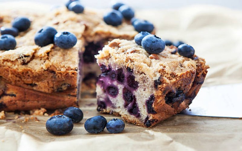 blueberry-crumb-cake