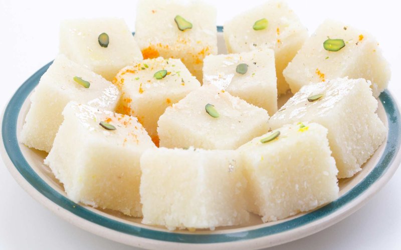 coconut-barfi