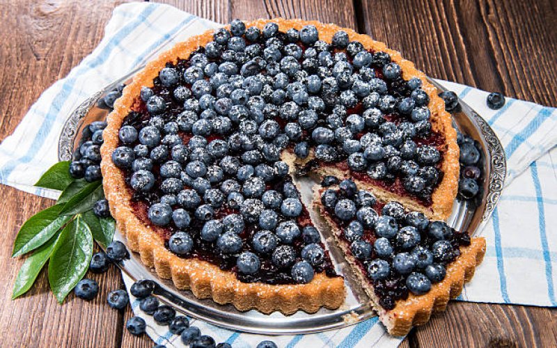 fresh-blueberry-pie
