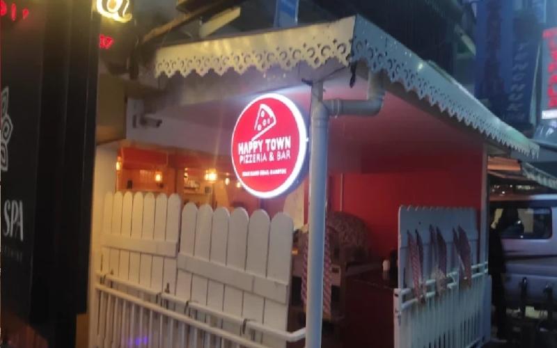 happy-town-pizzeria-and-bar