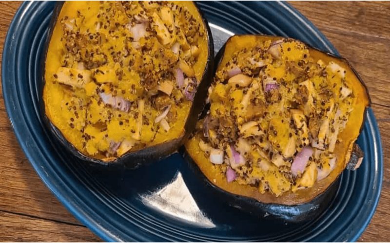 quinoa-apple-and-sage-stuffed-acorn-squash