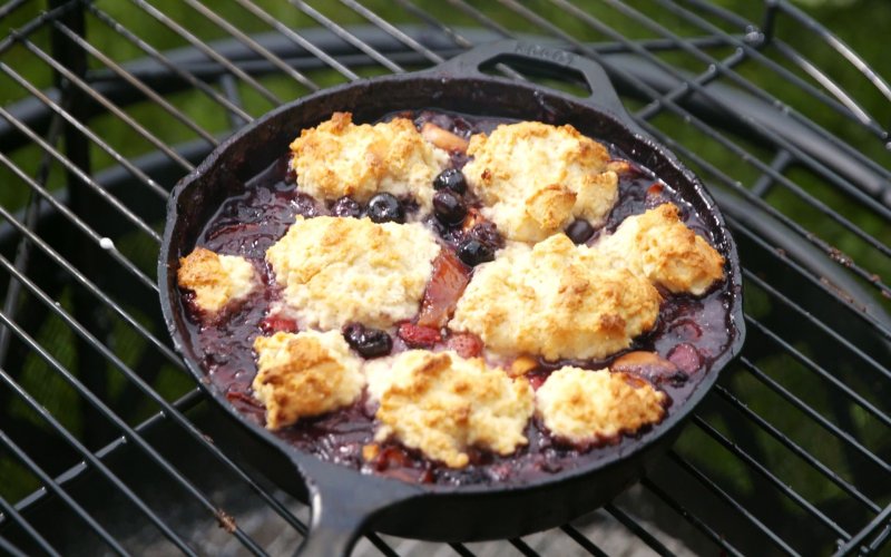 campfire-cobbler