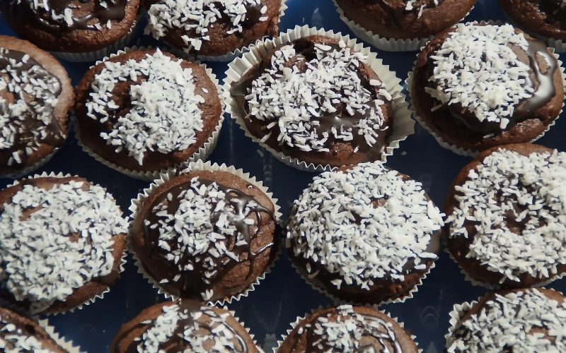 coconut-chocolate-muffins
