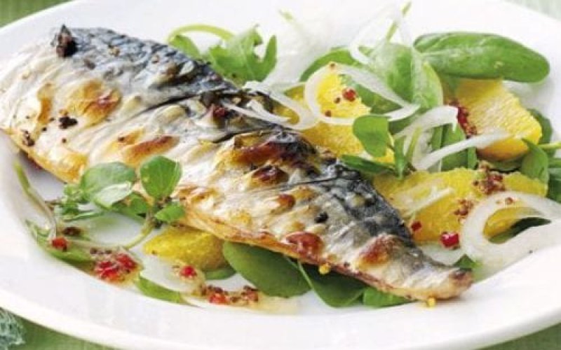 grilled-mackerel-with-lemon-and-garlic