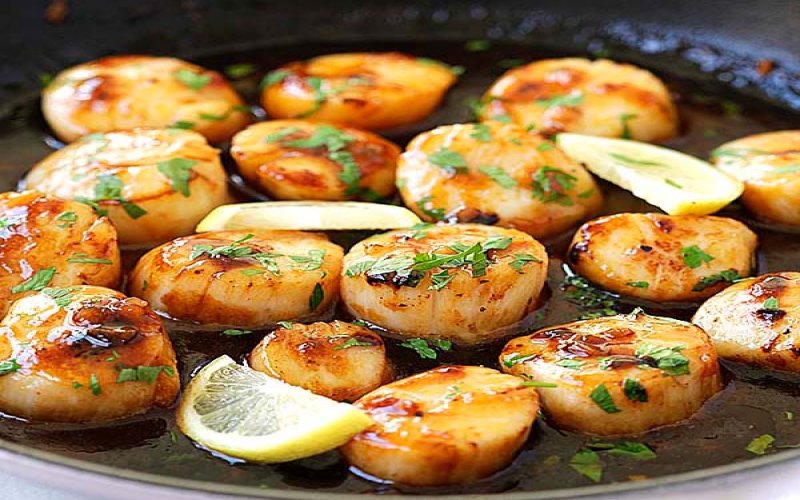 honey-sriracha-scallops