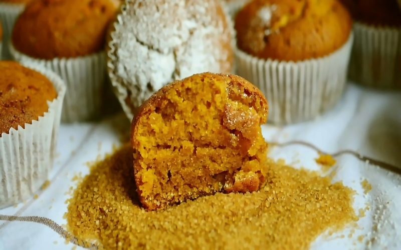 pumpkin-banana-muffins