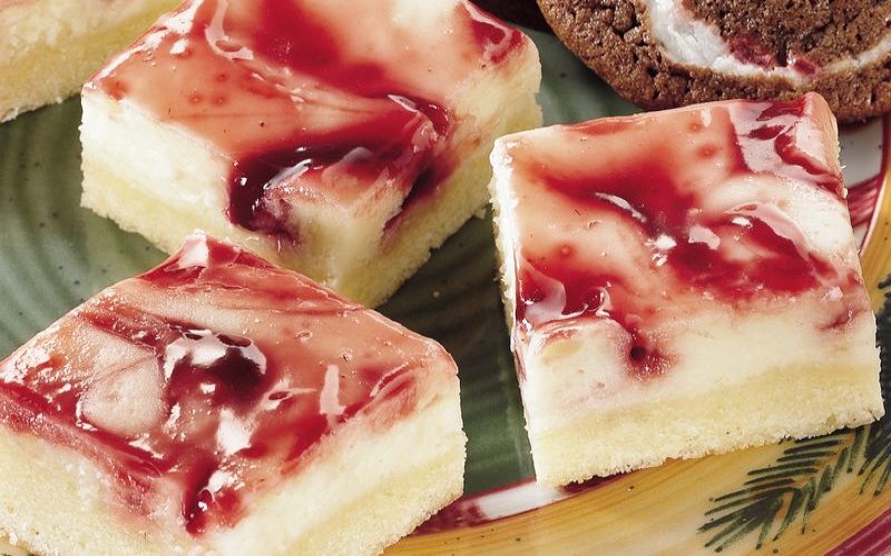raspberry-cheesecake-bars
