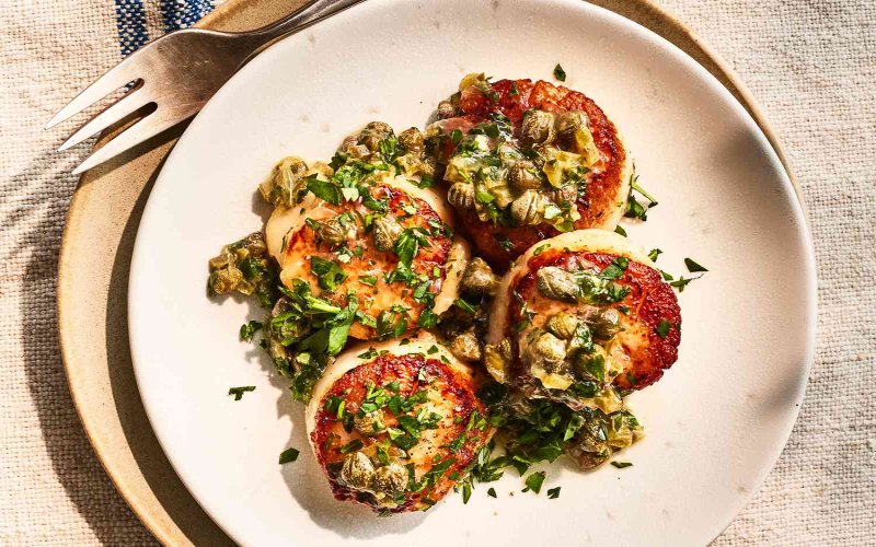 scallop-grenobloise