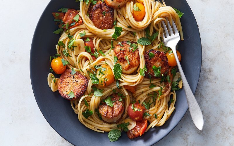 scallop-pasta-with-cherry-tomatoes