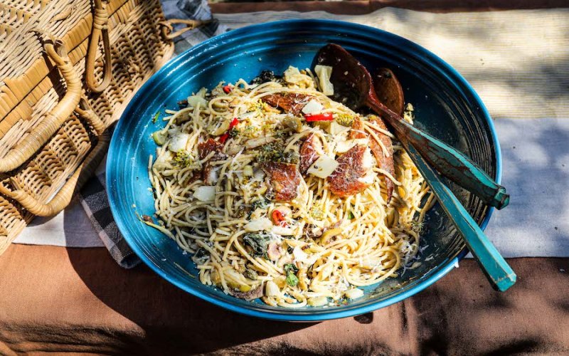 simple-smoked-mackerel-puttanesca