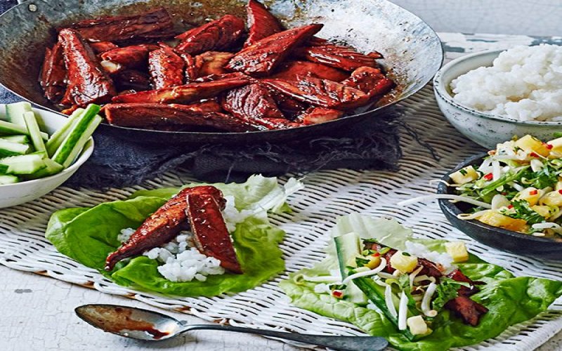 teriyaki-mackerel-pineapple-and-rice-lettuce-wraps