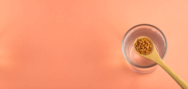 Organic fenugreek seeds to mix with water