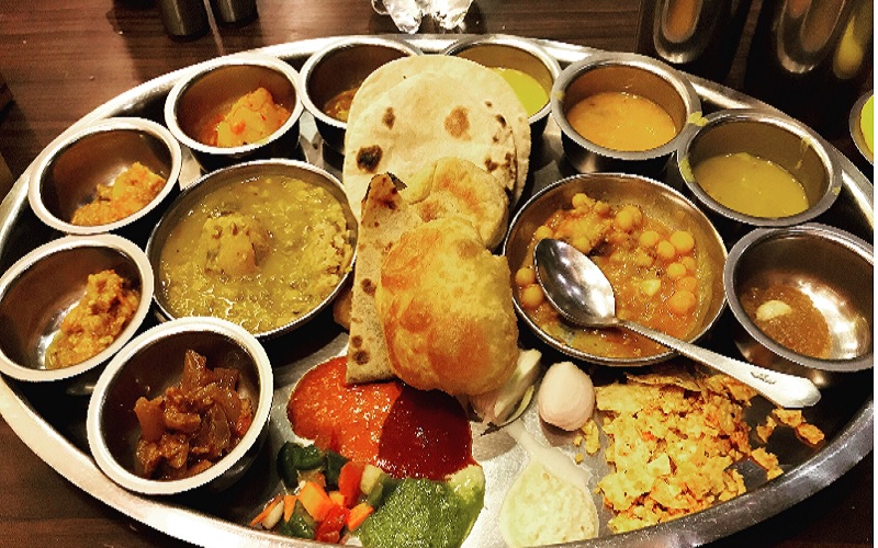 rajasthani-thali