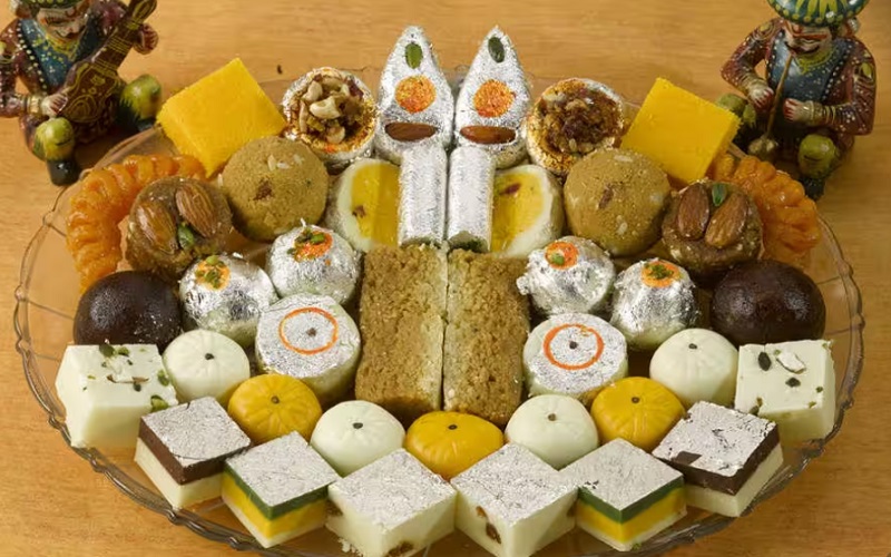 shiv-shakti-sweets-and-snacks