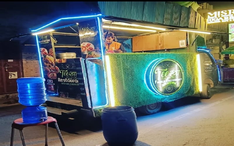 teekha-fastfood-and-family-restaurant