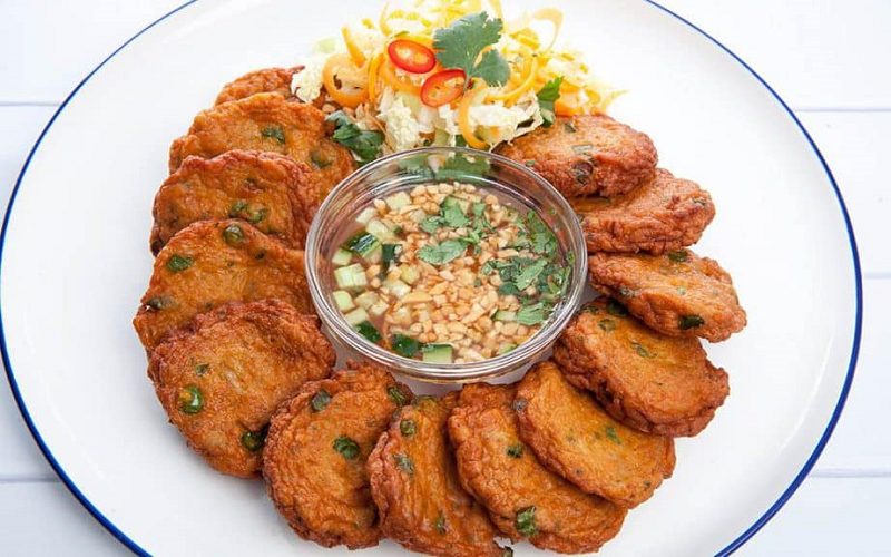 thai-fish-cakes thai-fish-cakes