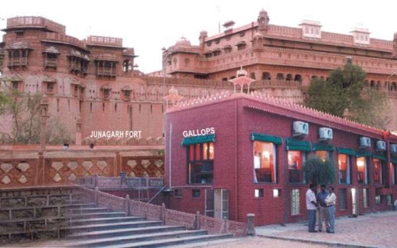 Gallops Restaurant