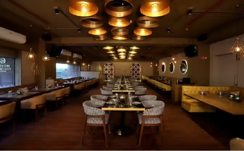 la-flame-bar-and-kitchen