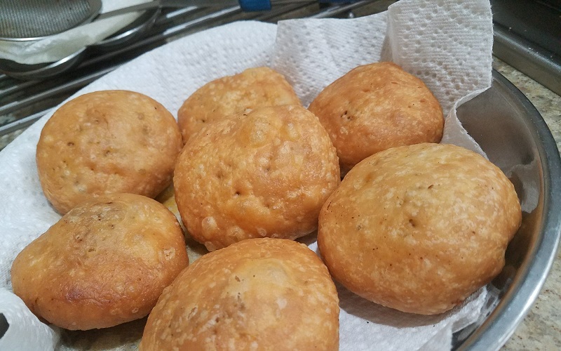 pyaz-ki-kachori