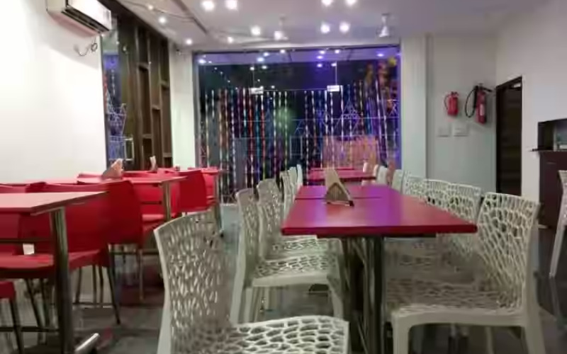 Sri Guru Ji Pure Veg Restaurant