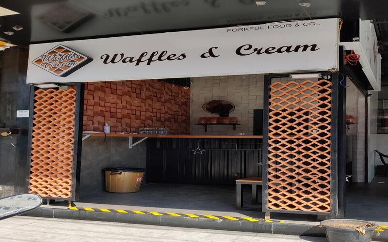waffles-and-cream