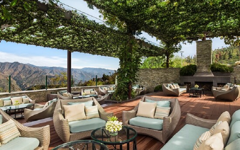 wisteria-deck