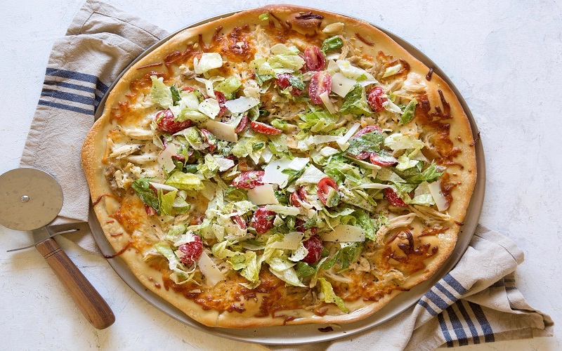 chickencaesarsaladpizza