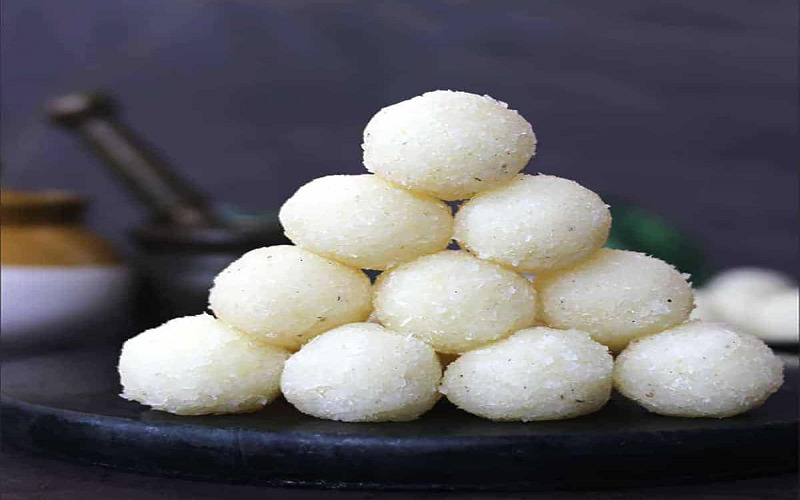coconut-ladoo