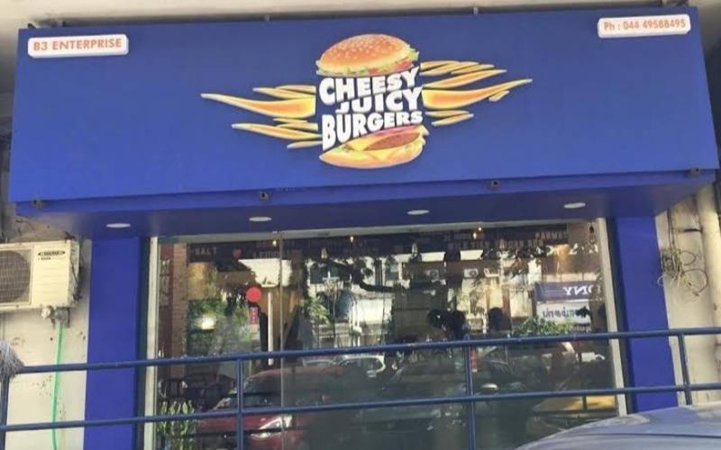 cheesy-juicy-burgers cheesy-juicy-burgers