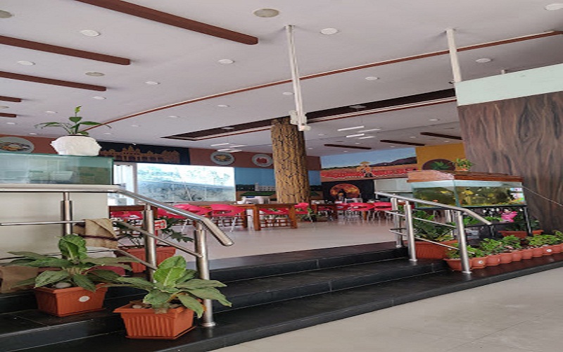 highway-18-restaurant